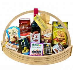 Cesta com produtos importados